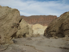 Wanderung durch den Golden Canyon.JPG